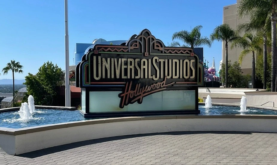 Hollywood CityWalk Timings