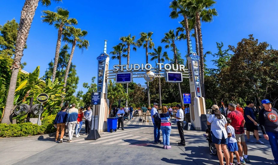 Universal Studio Hollywood Early Access